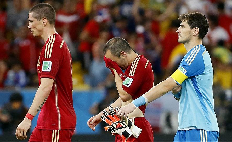 Эра испанского господства в футболе завершилась 18 июня поражением от сборной Чили на групповом этапе чемпионата мира
