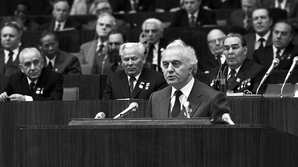 На посту главы Компартии Грузии Эдуард Шеварднадзе разоблачал коррупционеров — в отдельно взятой республике СССР 