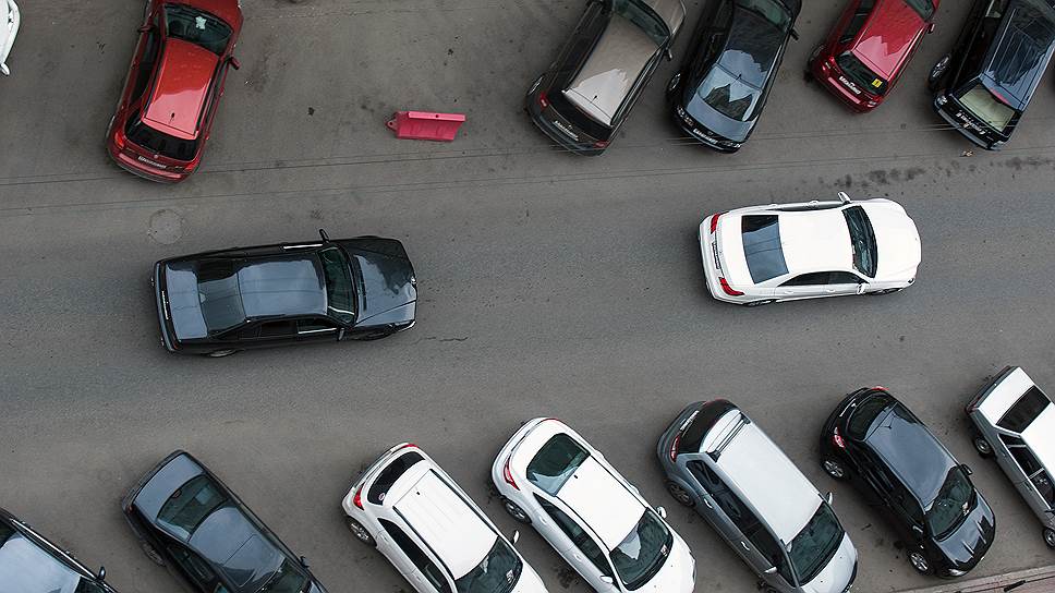 Почему москвичи противятся расширению платной парковки