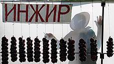 Крымских силовиков наказали за стихийную торговлю