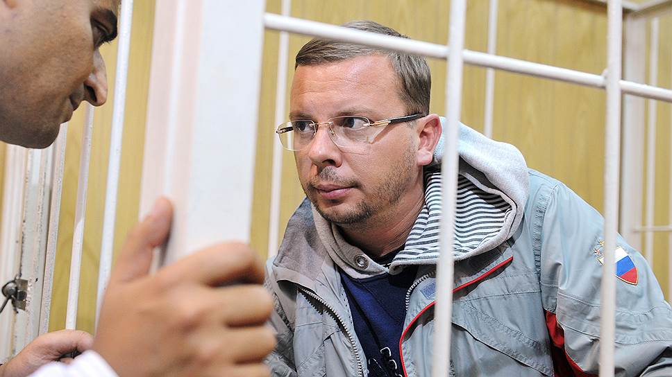 Адвокат Александр Бурчук не смог убедить суд ограничиться для него залогом или домашним арестом