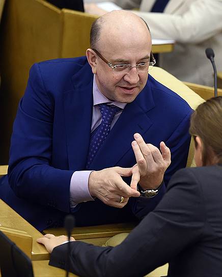 Владимир Плигин насчитал немало нарушений прав и свобод граждан Украины