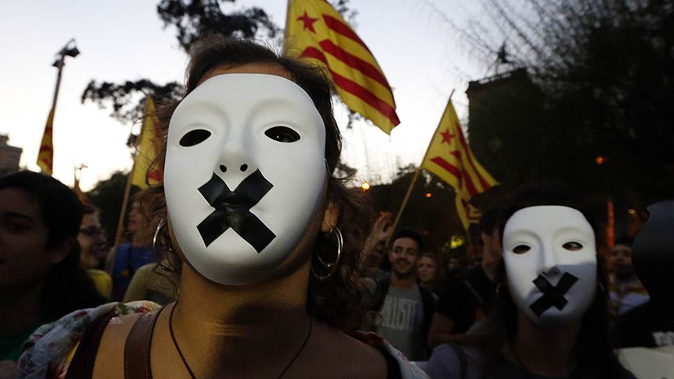 Мадрид не разрешил жителям Каталонии высказаться о независимости