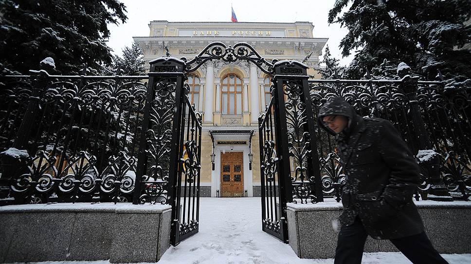 Почему повышенная ставка не помогла рублю
