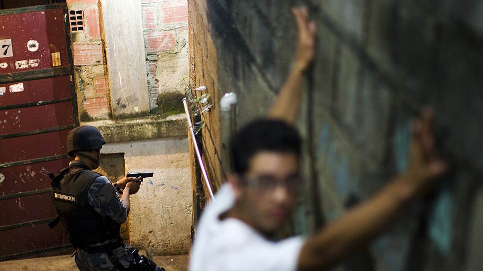 Армия Венесуэлы призвана к оружию