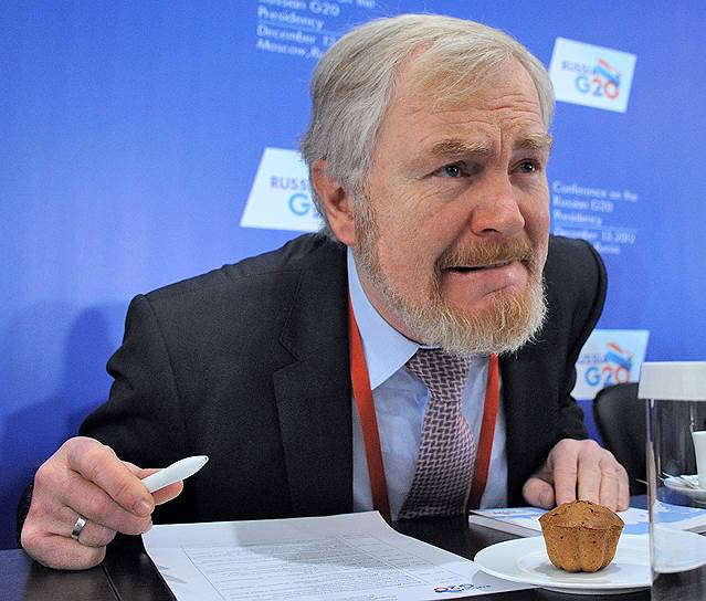 Замминистра финансов РФ Сергей Сторчак вырабатывает позицию России по вероятным переговорам о евробондах