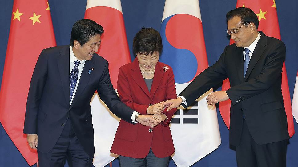 Как прошел саммит Японии, Южной Кореи и Китая