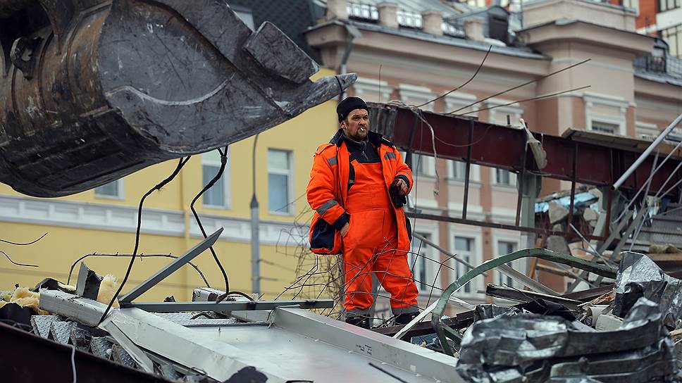 Москве есть еще куда снести