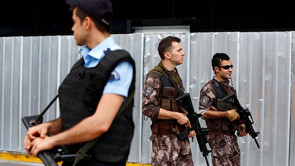 Почему одиннадцать россиян попали в турецкие тюрьмы после теракта в Стамбуле