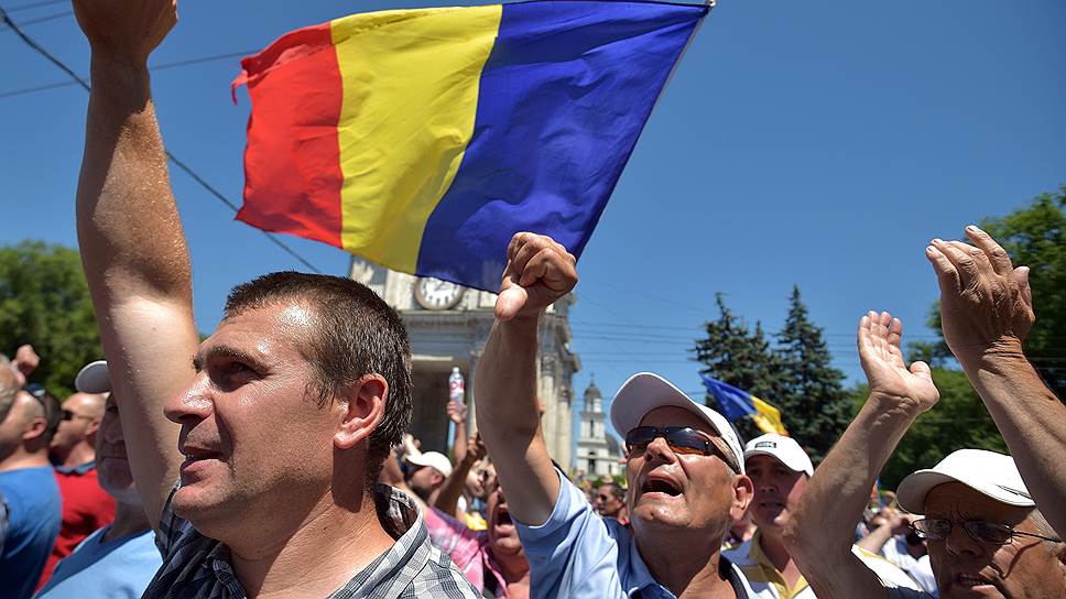 Как Молдавия 25 лет имитирует развитие государственности