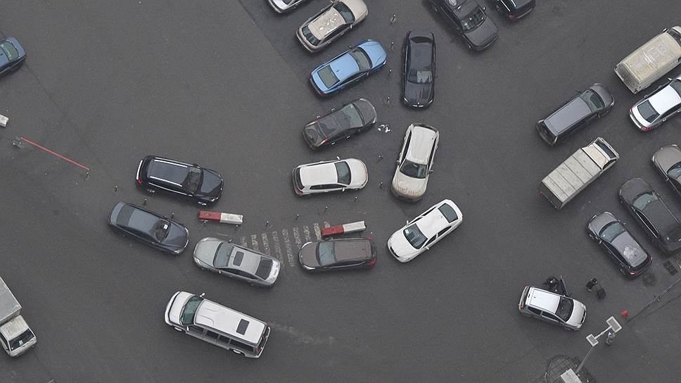 В каких регионах власти решили отсрочить введение платных парковок