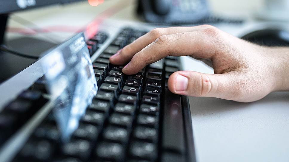 Правительство планирует до конца года проработать введение НДС для иностранных онлайн-ритейлеров
