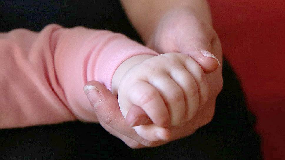 Почему органы опеки не спешили возвращать изъятых детей приемной матери
