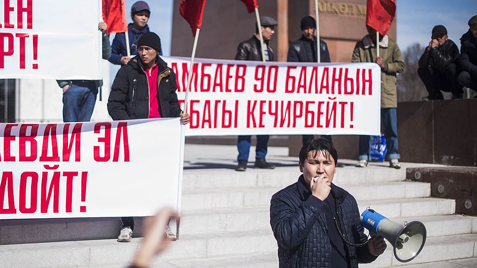 Из-за ареста оппозиционера в Бишкеке назревает политический кризис