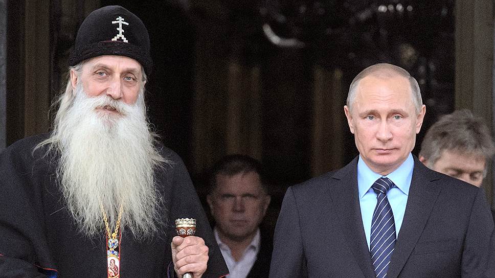 Зачем Владимир Путин приехал к старообрядцам