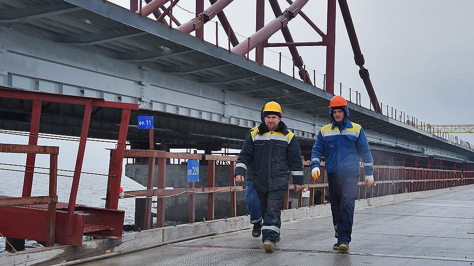Какая пропускная способность должна быть обеспечена на подъездах к Крымскому мосту