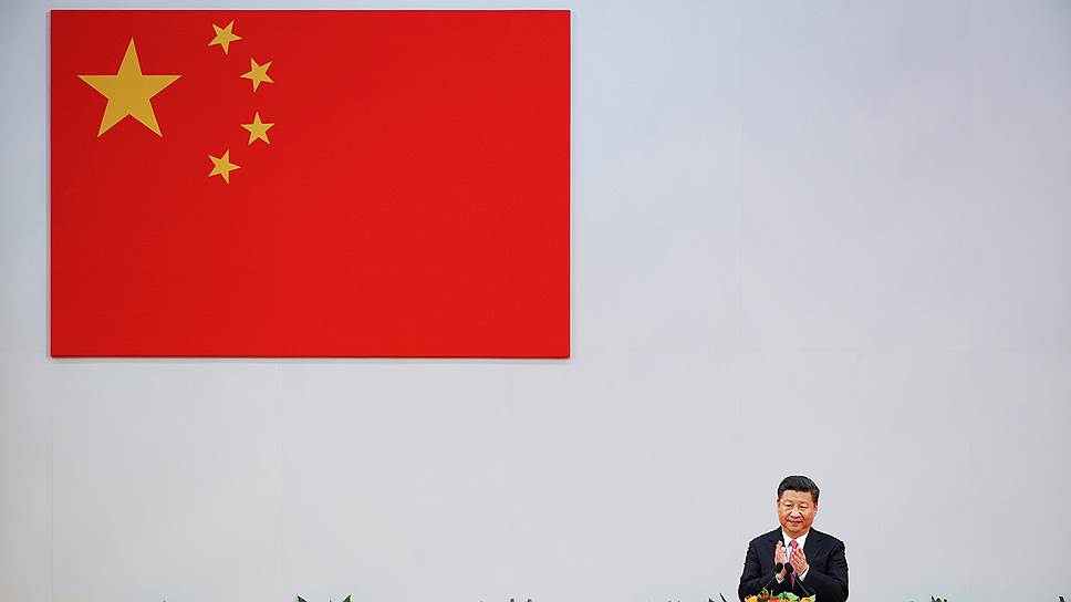 Как Си Цзиньпин укрепляет позиции в преддверии съезда Компартии