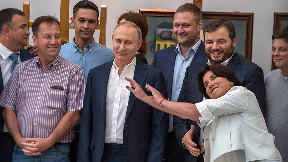 Как Владимир Путин Владимир Путин посетил образовательный центр «Сириус» в Сочи
