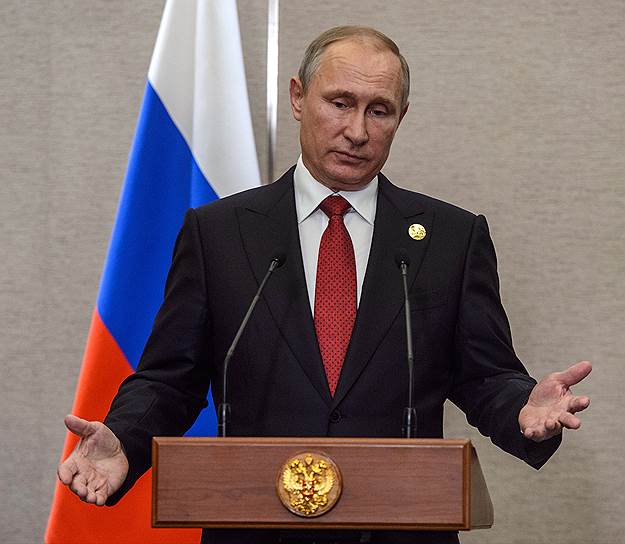 На пресс-конференции Владимир Путин выдал сразу несколько молний для информационных агентств