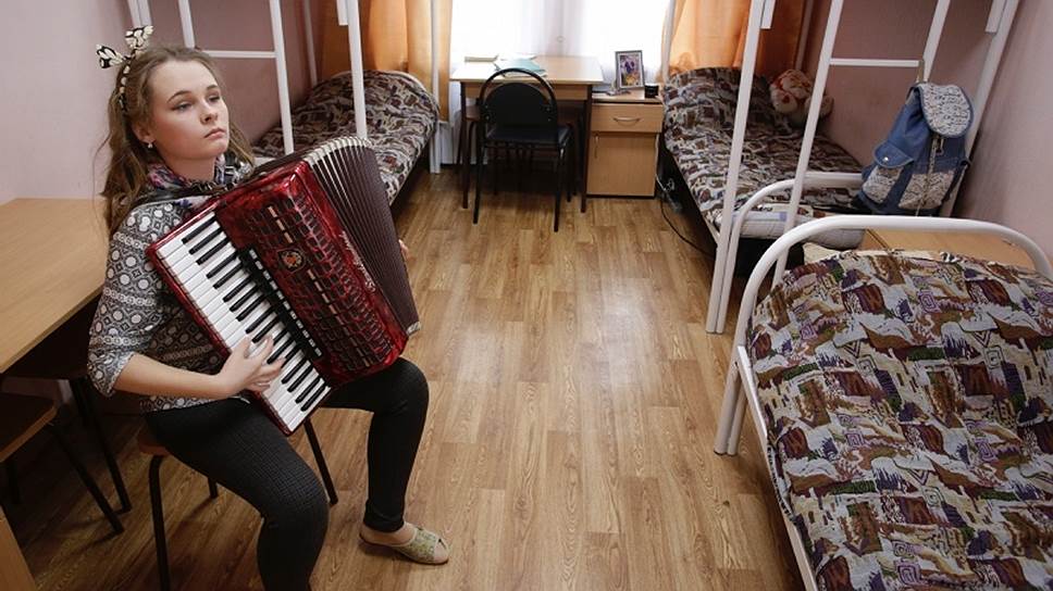 Почему российским студентам стало грозить массовое выселение из общежитий