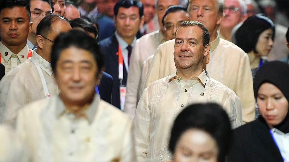 Как Дмитрий Медведев посетил саммит АСЕАН в 2017 году