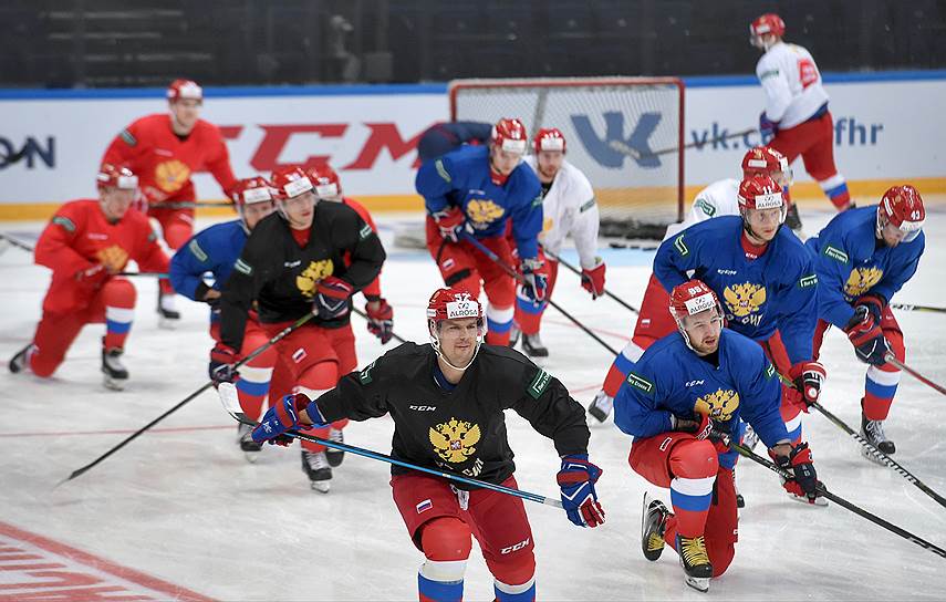 Хоккеистам сборной России не придется налаживать взаимопонимание друг с другом: почти все они представляют два клуба — СКА и ЦСКА