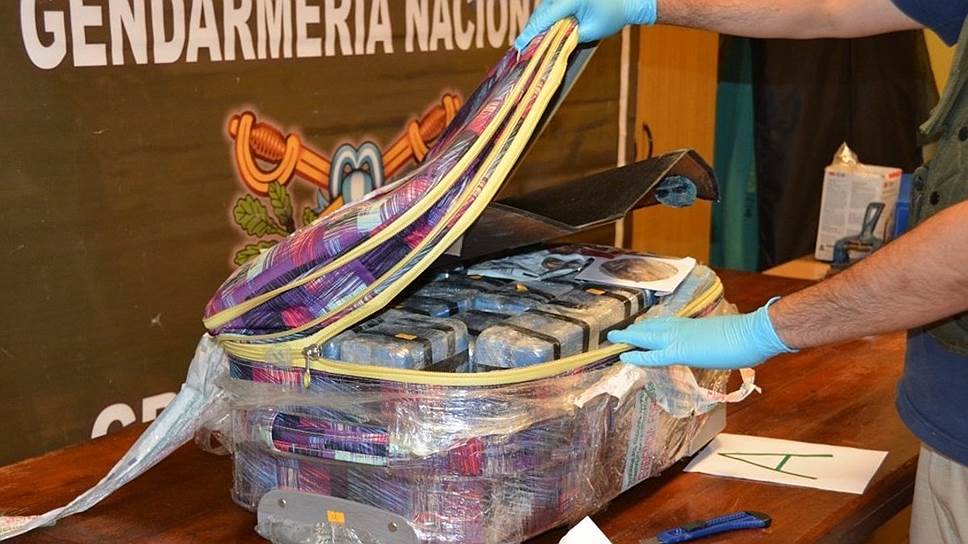 Как в Россию переправлялись чемоданы с кокаином