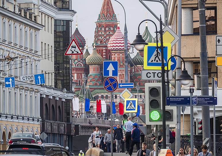 Московские власти продолжают работу над архитектурным обликом города, совершенствуя дорожные указатели