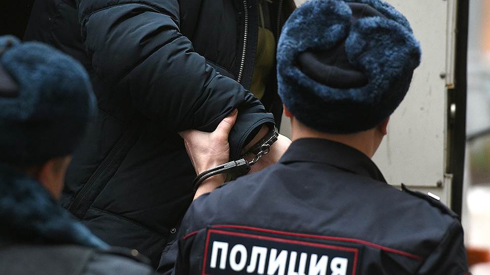 Почему по делу бывшего представителя главы Чечни на Украине были арестованы сотрудники МВД