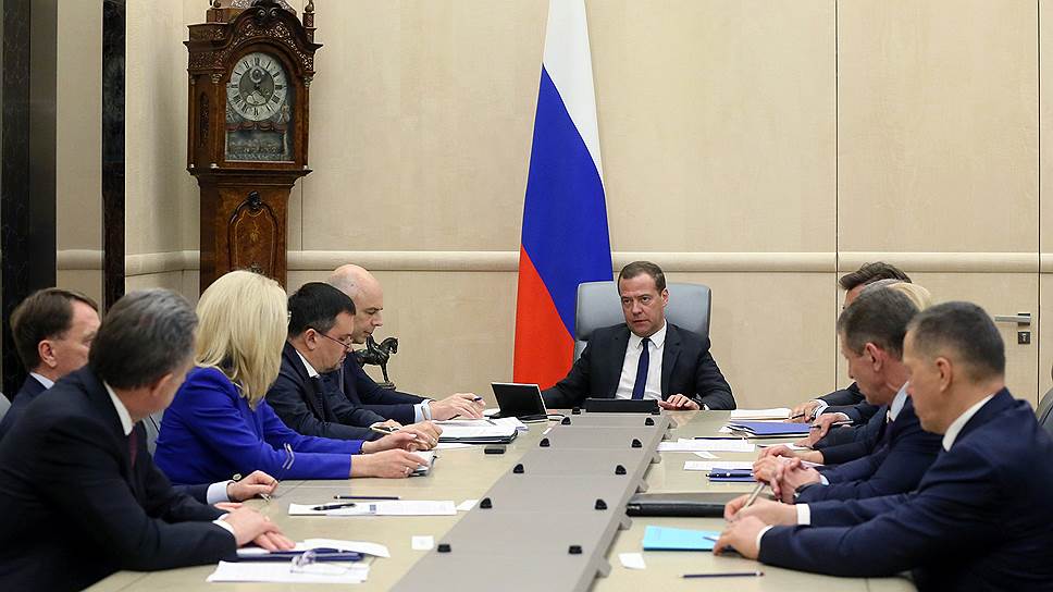 Какие сроки подготовки документов по нацпроектам установил Дмитрий Медведев