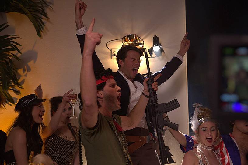 Все сцены фильма, даже призванные показать угар жуликов, вообразивших себя властелинами мира, созданы как по методичке