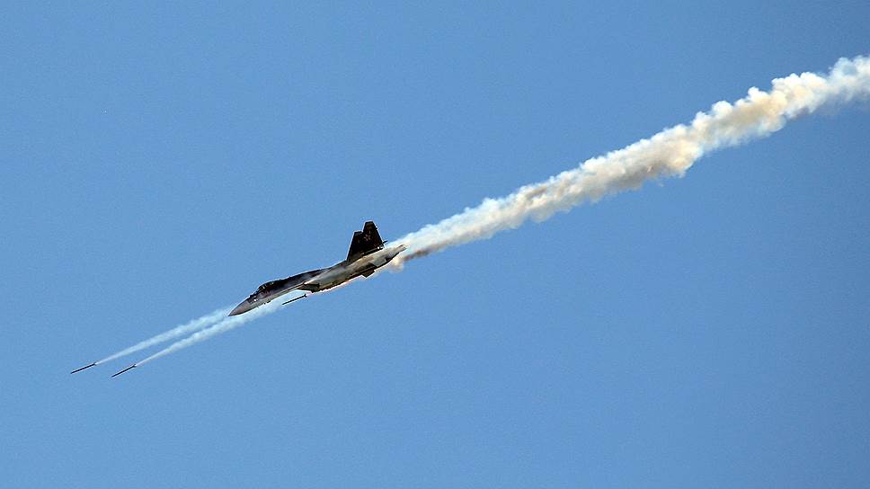 Как российские Су-35 столкнулись с американскими препятствиями в Индонезии