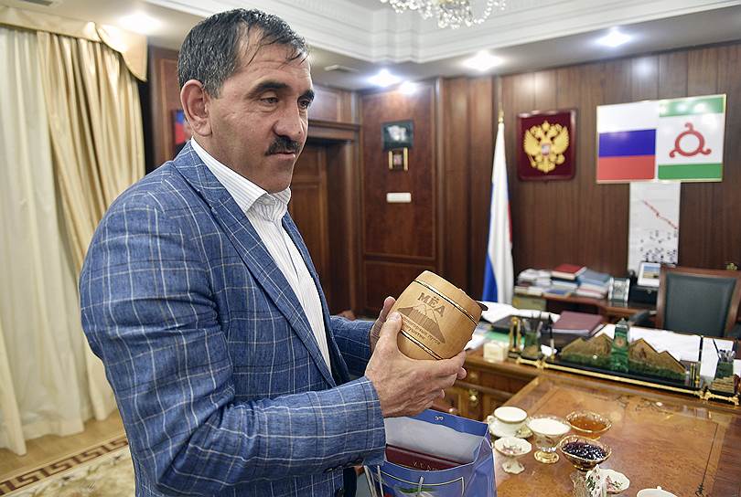 Глава Ингушетии Юнус-Бек Евкуров был переизбран на этот пост 9 сентября
