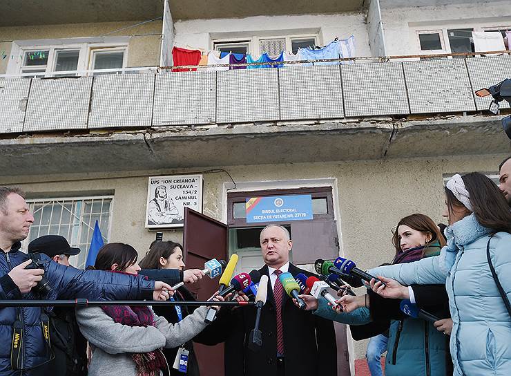 Возглавляющий Партию социалистов пророссийский президент Молдавии Игорь Додон допускает, что прошедшее голосование ничего не решит и потребуются новые выборы