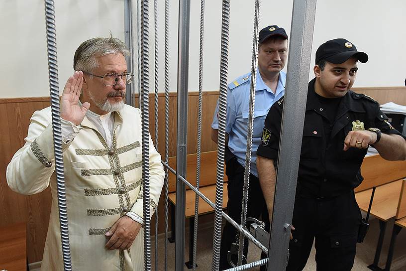 Василию Бойко-Великому и его адвокатам не удалось добиться освобождения бизнесмена под залог 10 млн руб.