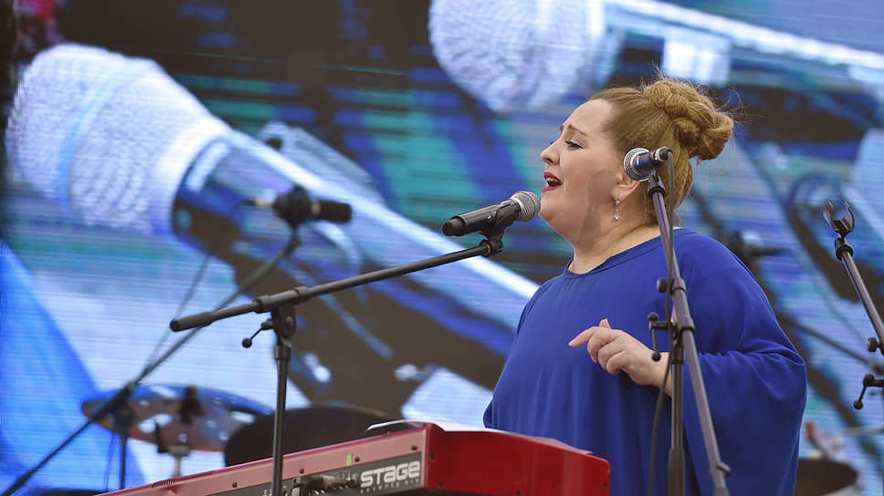 Певица Нино Катамадзе извинилась за недавнее участие в российском фестивале «Усадьба Jazz» и пообещала, что это выступление «станет последним на территории страны-оккупанта»