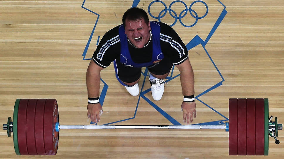 Бронзовый призер лондонской Олимпиады и двукратный чемпион мира Руслан Албегов, оказавшийся в числе временно отстраненных спортсменов,— одна из главных звезд российской тяжелой атлетики