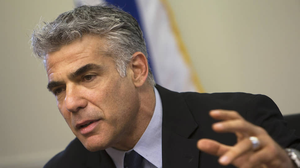 Что лидер партии «Кахоль-лаван» Яир Лапид рассказал “Ъ” о разногласиях с партией Биньямина Нетаньяху