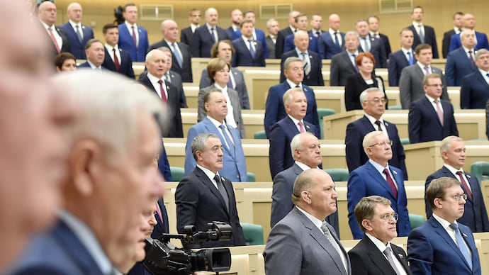 Губернаторов предложили вернуть в Москву
