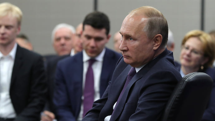 Привыкли руки к докторам