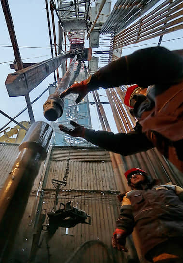 Добычу «Роснефти» и «Газпром нефти» поддержат Фондом национального благосостояния