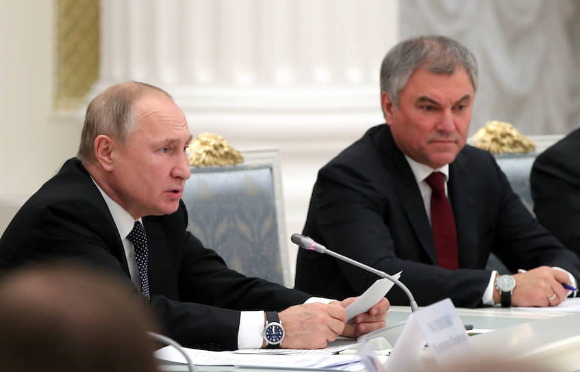 Вячеслав Володин на встрече в Кремле, вторя Владимиру Путину, потребовал от Польши извинений