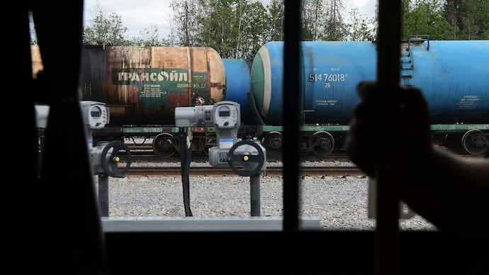 «Трансойл» залил нефтепродукты