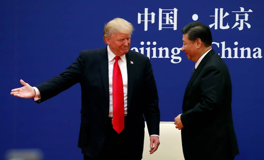 Президенту США Дональду Трампу все же удалось убедить главу КНР Си Цзиньпина в том, что шопинг неизбежен
