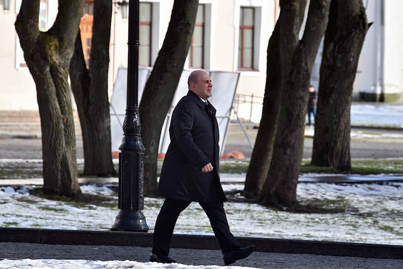 В Новгороде премьер-министр Михаил Мишустин искал миллионы мужественных людей, готовых заниматься в России малым предпринимательством