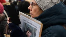 Память о Борисе Немцове вытесняют на окраины