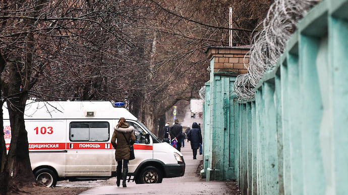 Вирус передался воздушно-транспортным путем
