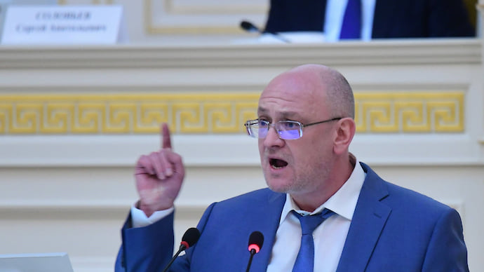 Коммунисты вышли из строя