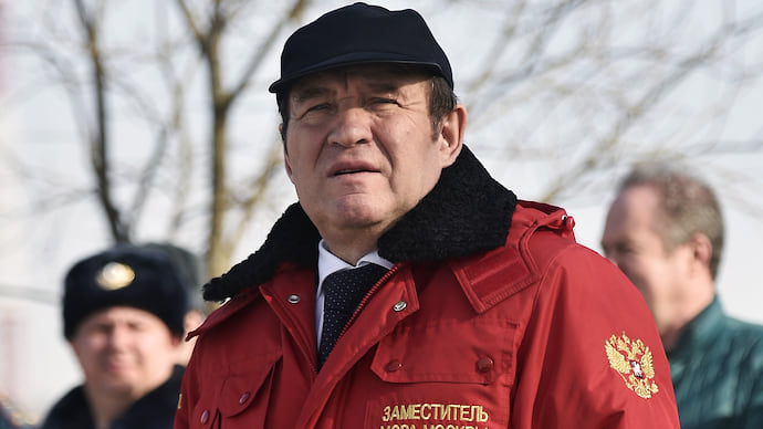 «Я не 65-летняя бабушка, а представитель народа»