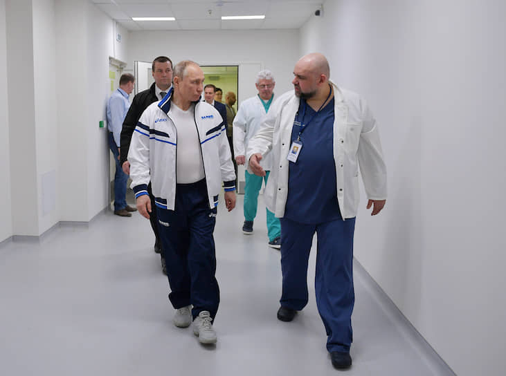 В больнице Владимир Путин успел побывать и в спортивном костюме